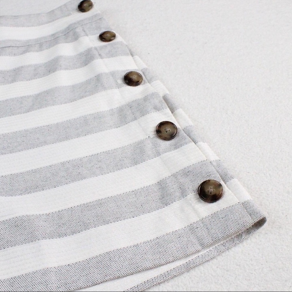 LOFT | Stripe Riviera Sailor Shorts - Picture 3 of 5
